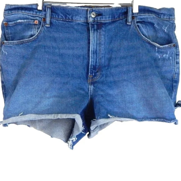 Abercrombie & Fitch 4" High Rise Mom Shorts - Picture 2 of 5